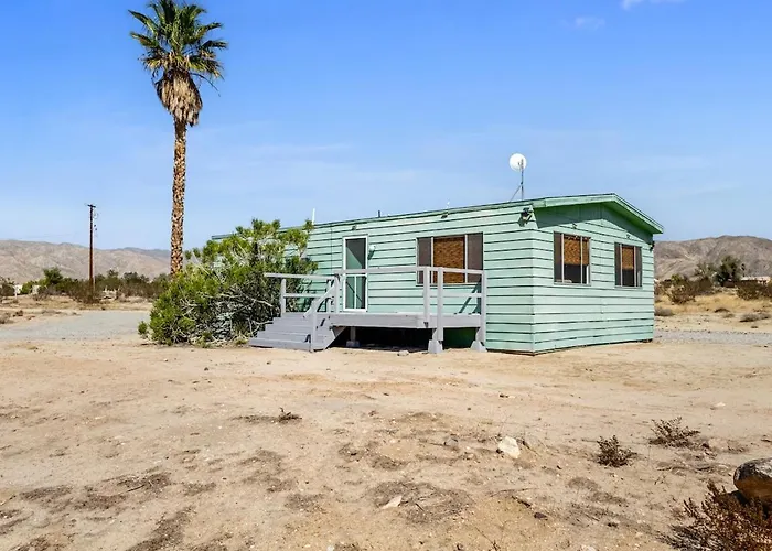 Desert Winds Skyhouse Mountain View Retreat
