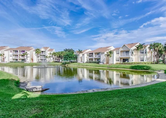 Luxury Beachside Condo - Half Mile From Beach