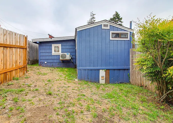 Quaint Coos Bay Escape, 2 Mi To Downtown