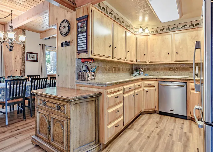 Lake Tahoe West Shore Lake Front 5 Bedroom Cabin