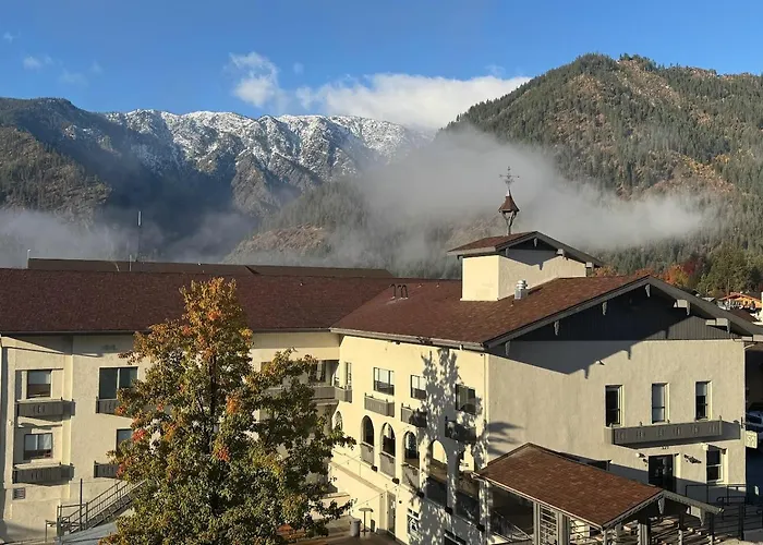 Luxury One Bedroom Condo - Downtown Leavenworth