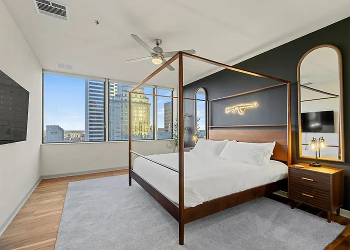 17Th Floor Downtown Dallas Skyline City View High Rise