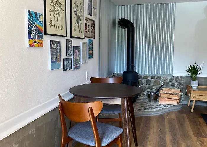 Unique Farm Apartment With Woodstove