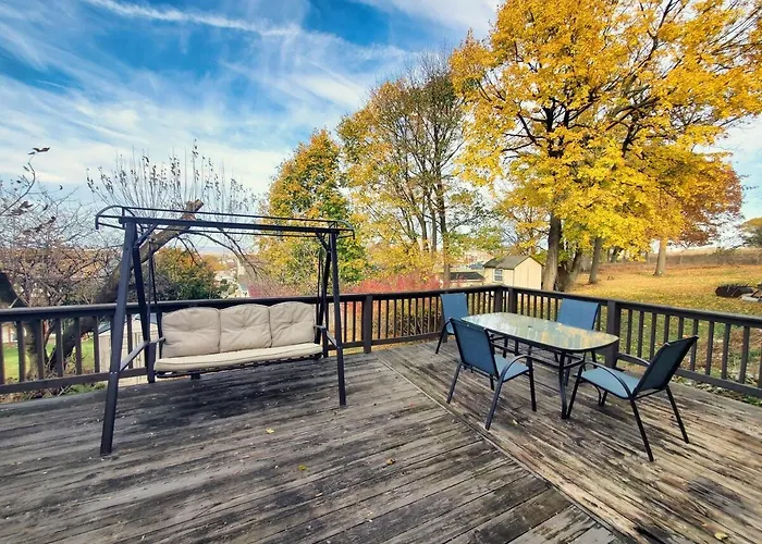 Allentown Center Suite On A Hill!