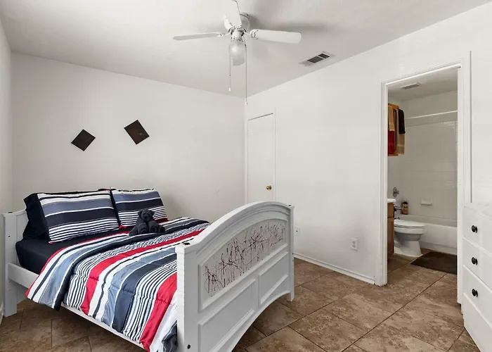 2B1B Condo Mins From Ft Hood & Town