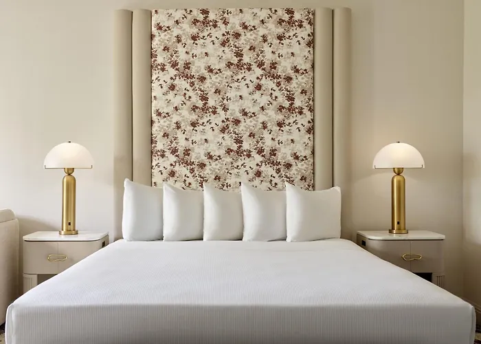 Royal Park Hotel
