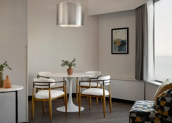 Crowne Plaza Seattle - No Resort Fee - Newly Renovated Ihg Hotel