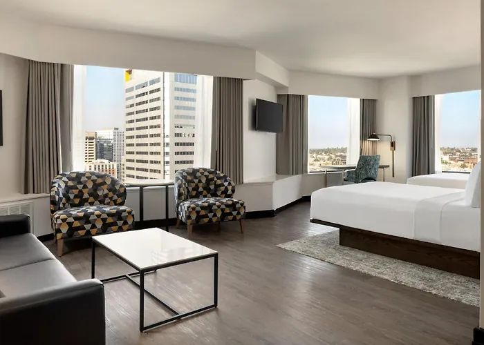 Crowne Plaza Seattle - No Resort Fee - Newly Renovated Ihg Hotel