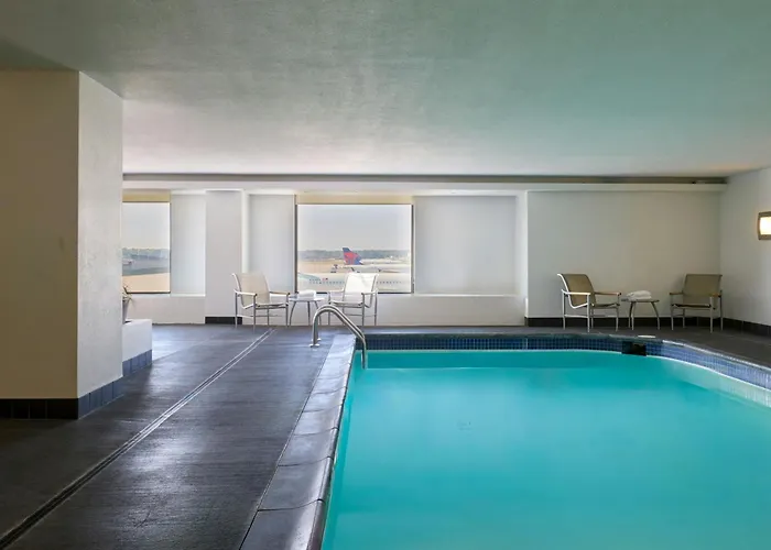 The Westin Detroit Metropolitan Airport