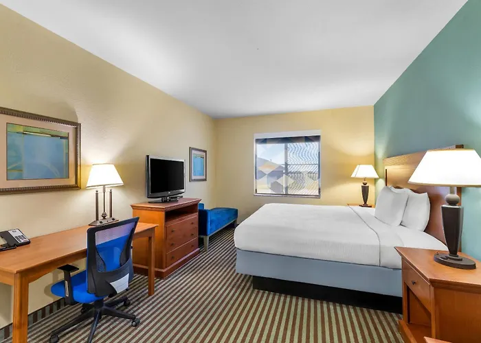 Quality Inn & Suites - Marlin
