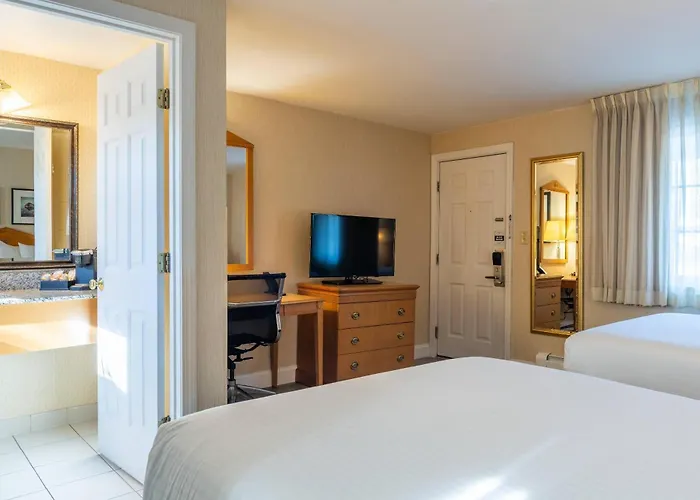 Port Inn And Suites Portsmouth, An Ascend Collection Hotel