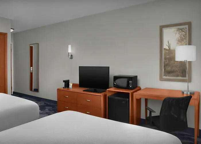 Fairfield Inn And Suites Phoenix Chandler Fashion Center