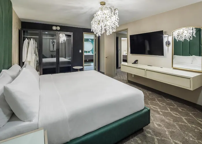 Doubletree By Hilton Laredo
