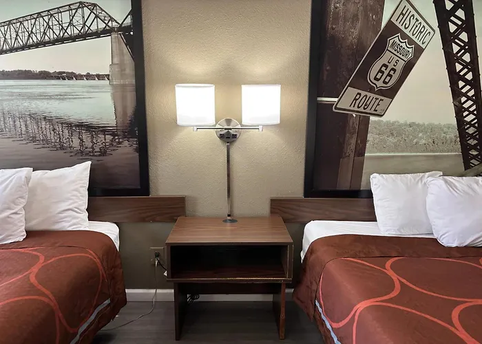 Amerivu Inn & Suites