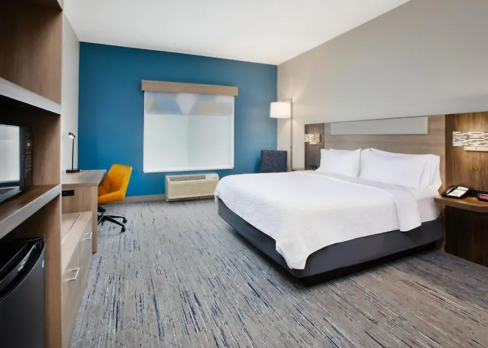 Holiday Inn Express & Suites Sioux Falls Southwest By Ihg