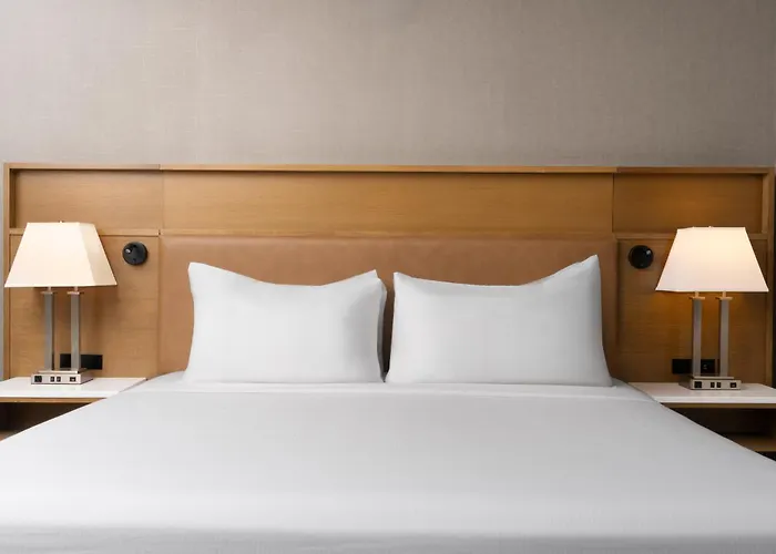 Doubletree By Hilton Providence Airport Warwick