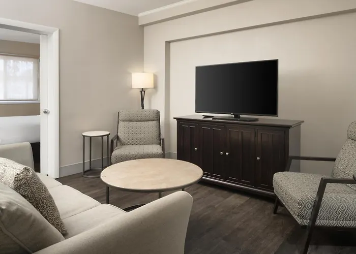Doubletree By Hilton Providence Airport Warwick