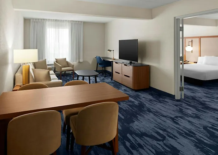 Fairfield Inn & Suites By Marriott Lynchburg Liberty University