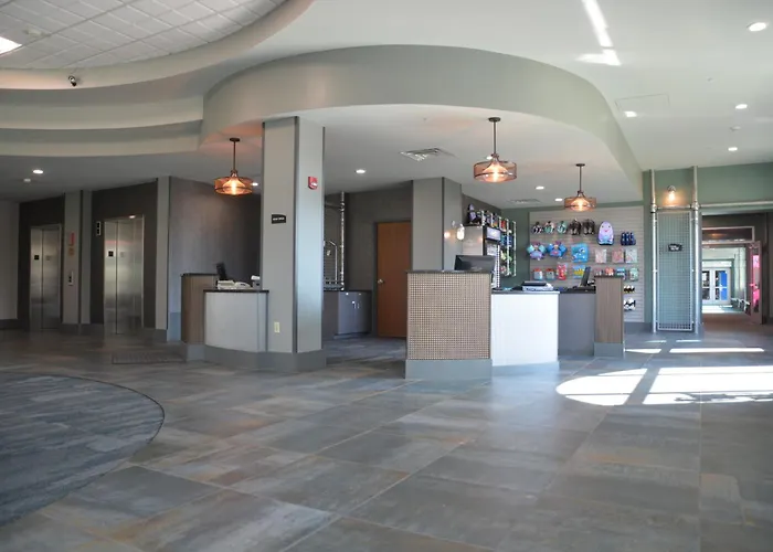 Grand Harbor Resort