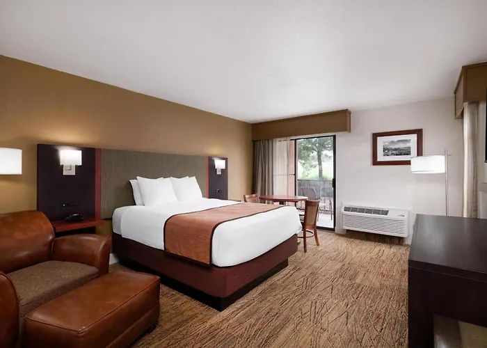 Best Western Discovery Inn