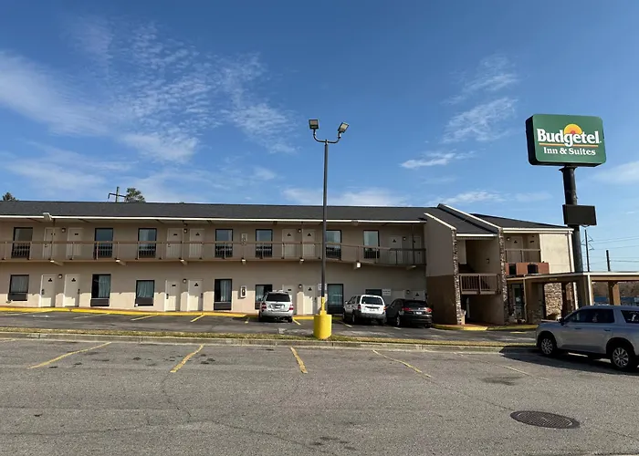 Budgetel Inn And Suites- Fort Gordon