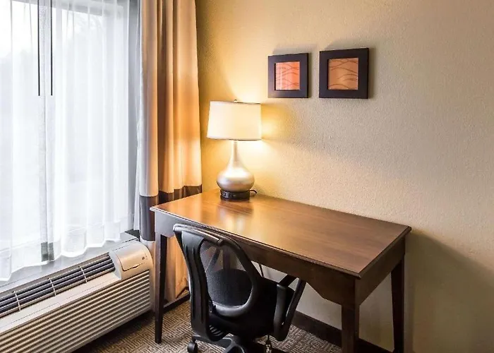 Comfort Suites Cookeville
