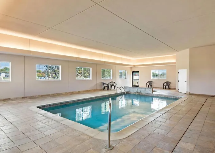 Days Inn By Wyndham Carroll