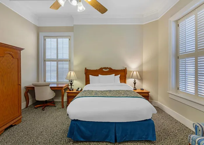 Windsor Hotel, An Ascend Collection Hotel