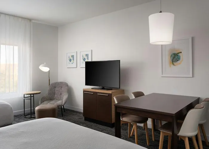 Towneplace Suites By Marriott Phoenix Chandler/Fashion Center