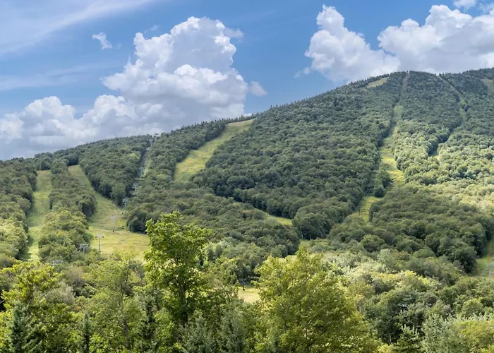374 Lodge At Spruce Peak Ski In Ski In Ski Out King Studio By Stowe Mountain Rentals