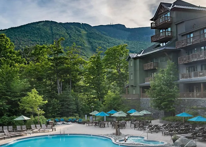 319 Lodge At Spruce Peak Ski In Ski In Ski Out King Studio By Stowe Mountain Rentals