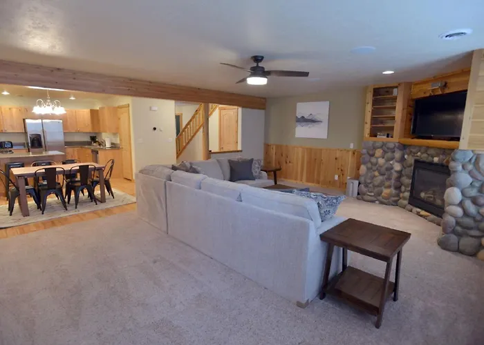 Mountain Therapy: A/C, Pet Friendly, Walk To Davis Beach And Ponderosa Park