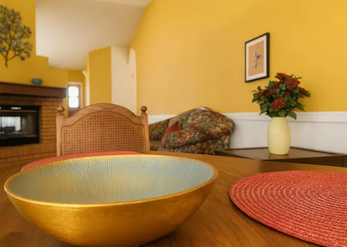 Meadow Harvest Suite With Tv And Private Bathroom