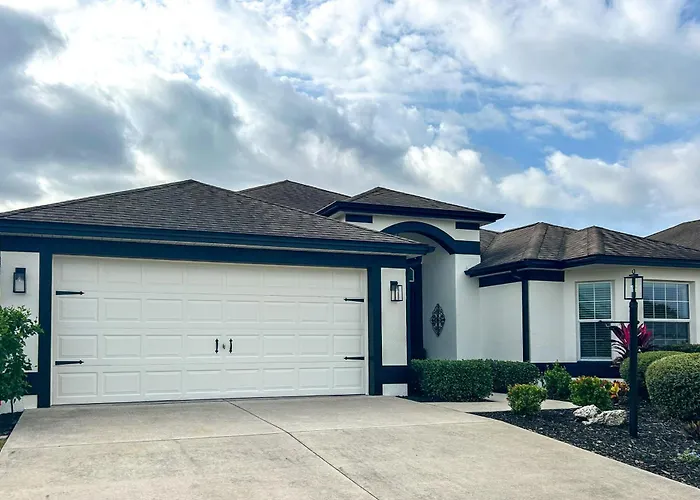 Private Lanai & Pool Access: Home In The Villages!