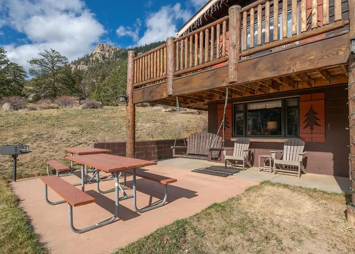 Mcgregor Mountain Lodge