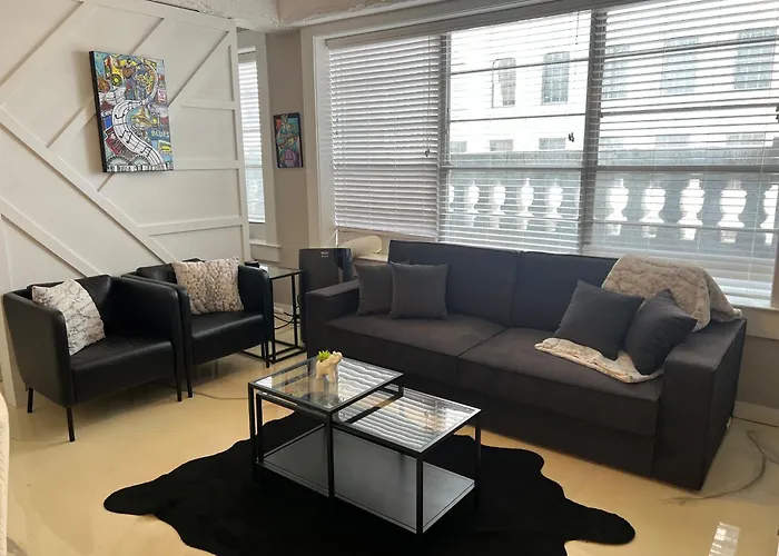 Downtown Memphis Luxury Condo