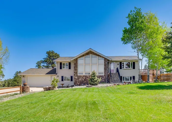 Hot Tub, Pool: 40-Acre Horse Ranch In Kiowa!