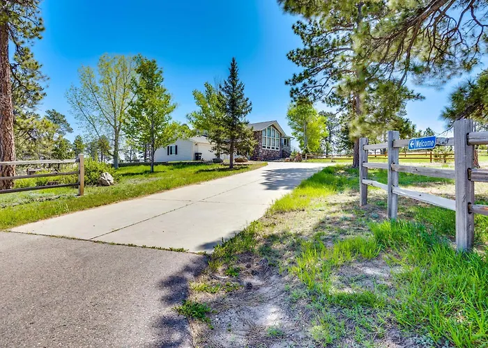 Hot Tub, Pool: 40-Acre Horse Ranch In Kiowa!