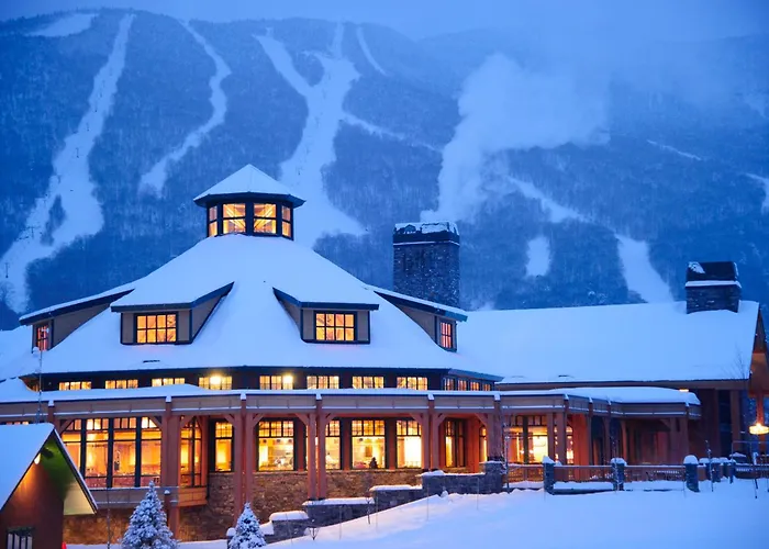 402 - Treehouse Condo - Spruce Peak - Stowe Mt Resort - Ski In Ski Out - Sleeps 9