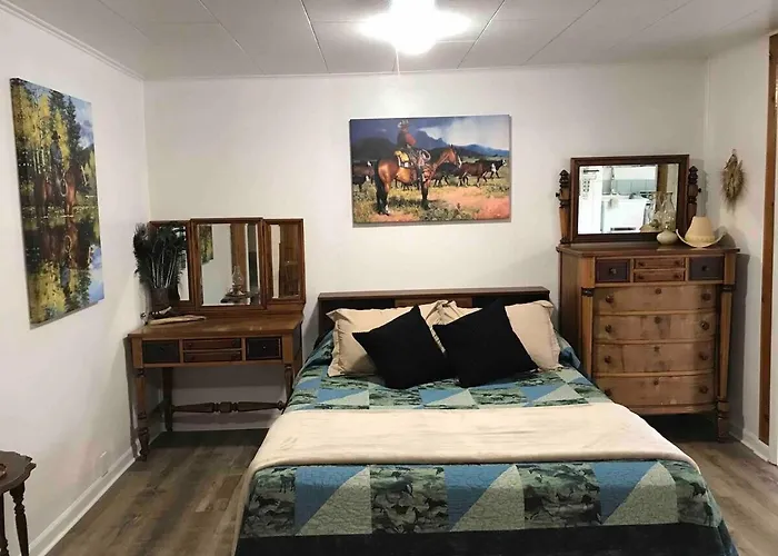 The Sweet Retreat Farmhouse Cozy Comfort!