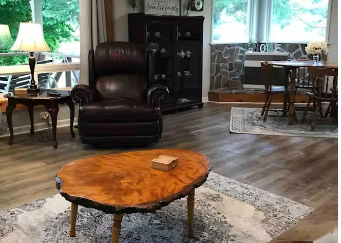 The Sweet Retreat Farmhouse Cozy Comfort!