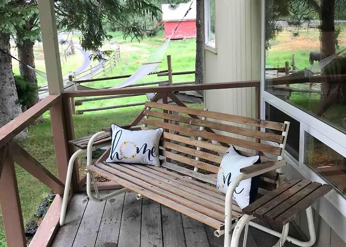 The Sweet Retreat Farmhouse Cozy Comfort!