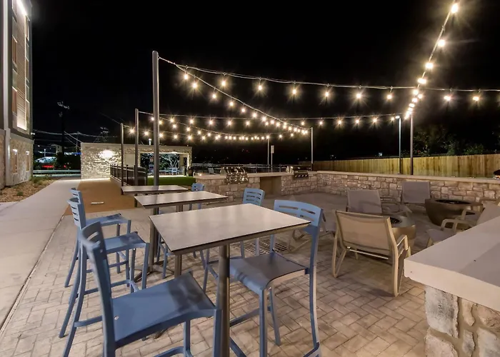 Everhome Suites San Antonio Lackland Near Seaworld By Choice Hotels