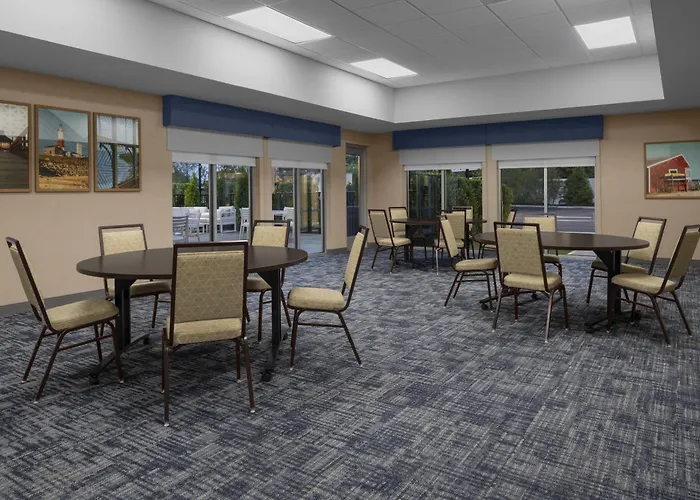 Hampton Inn & Suites By Hilton Long Island Farmingdale