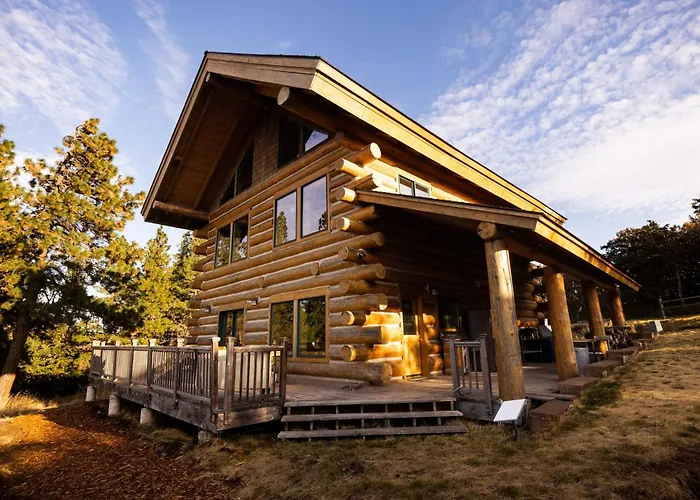Mosier Cabin Hot Tub Mt Adams View