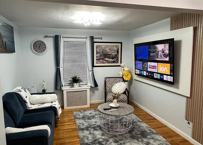 2 Bedroom Burncoat St Area