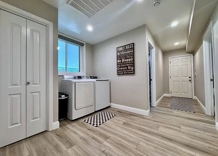 Peaceful Country Getaway Near Casino Shopping