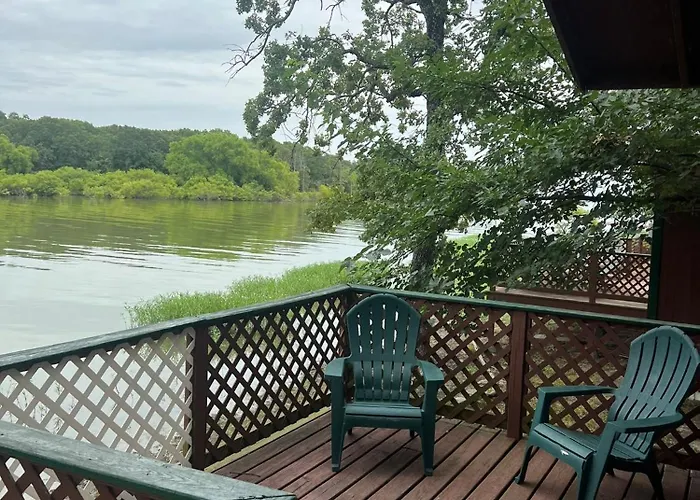 Anchor Inn Marina And Resort