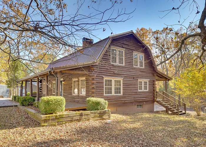 Kentucky Lake Access! Family Log Cabin W/ Deck