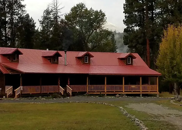 Cozy Lodge Rental Near Bitterroot Valley, Montana